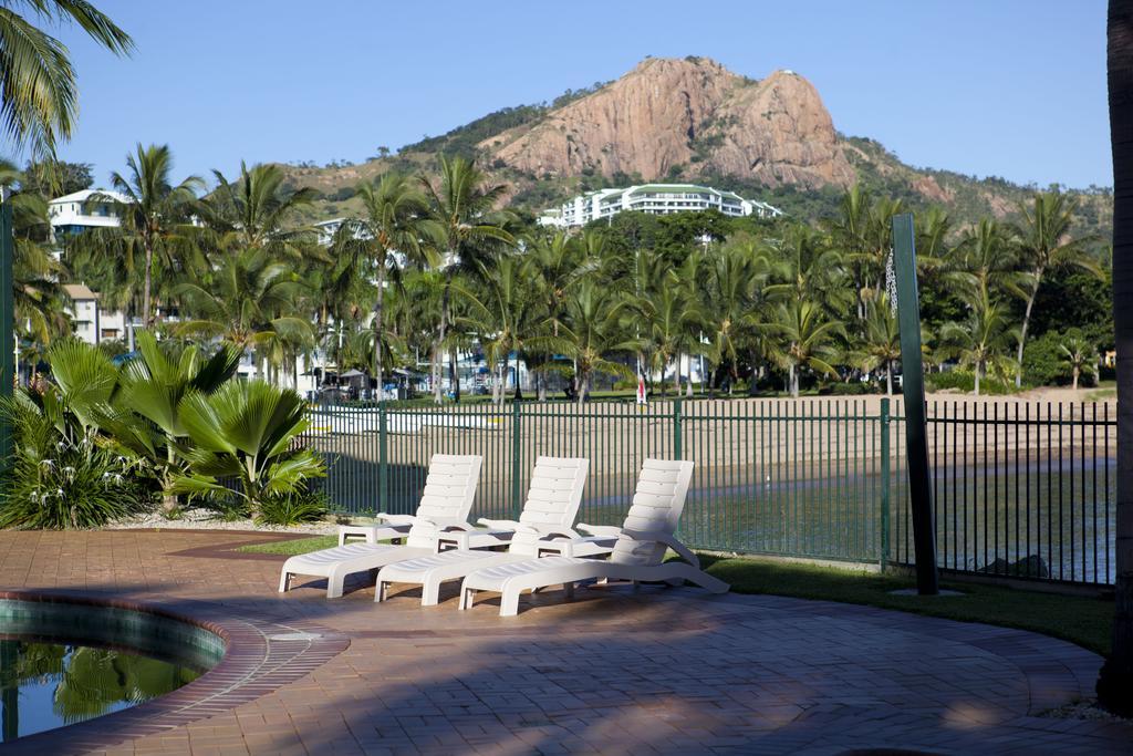 Mariners North Holiday Apartments Townsville Exterior foto